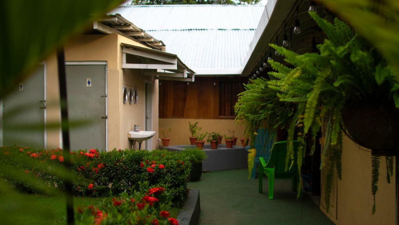 Hostel Los Abuelos 莫约加尔帕 外观 照片
