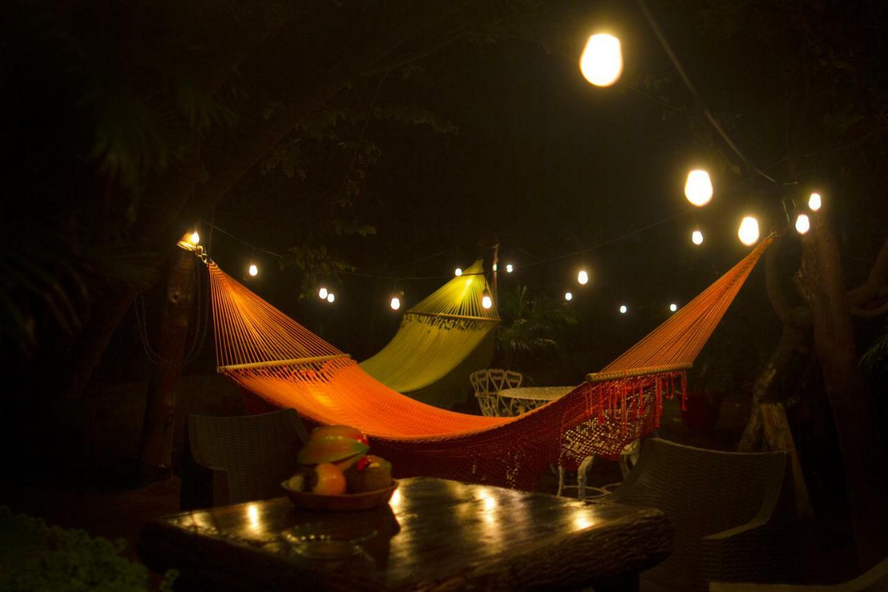 Hostel Los Abuelos 莫约加尔帕 外观 照片